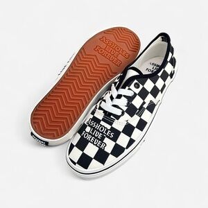 VNTG ASSHOLES*S LIVE FOREVER AUTHENTIC BLACK VANS+DUST BAG WOMENS US SIZE 7 NEW